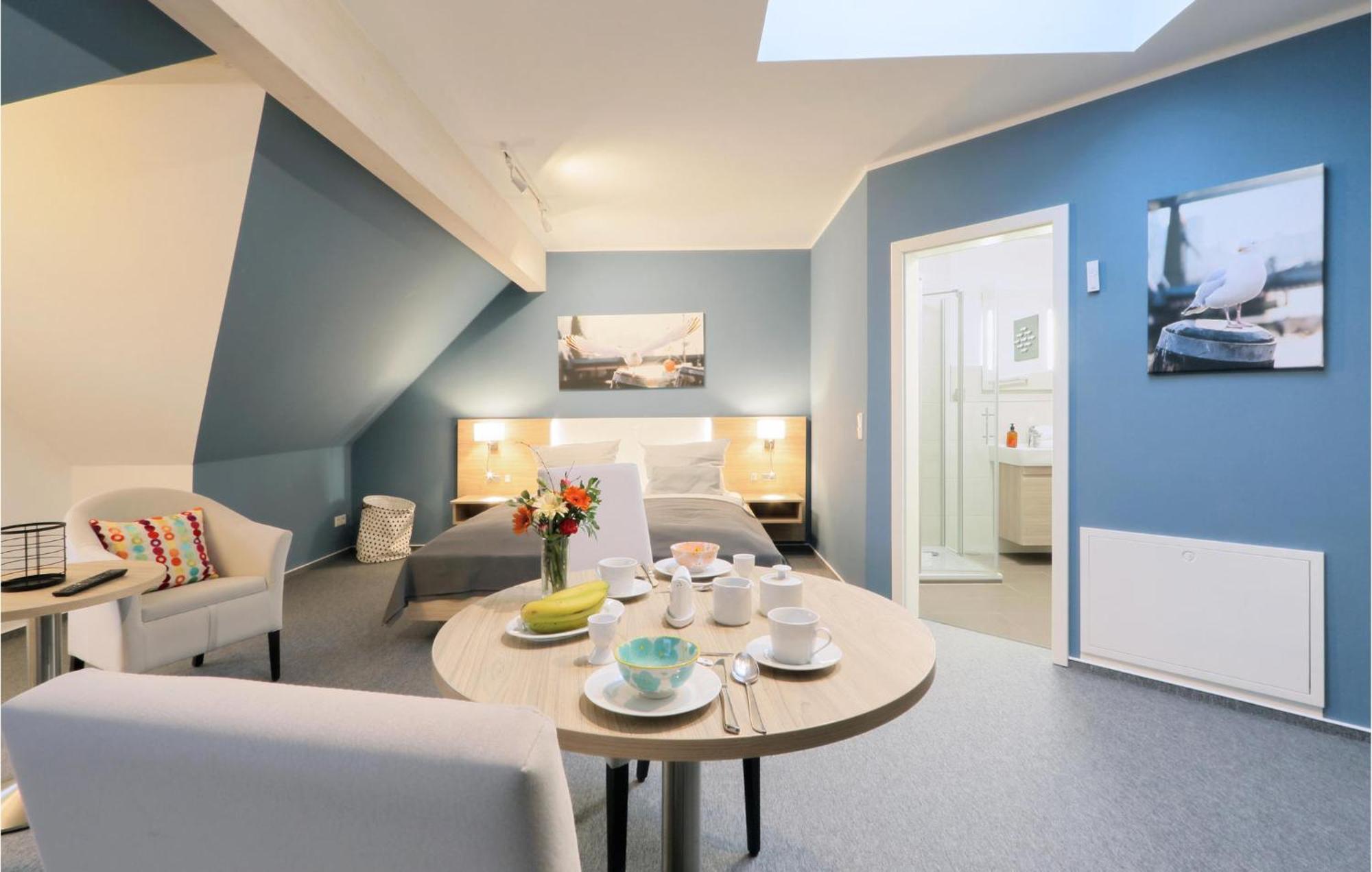 Gorgeous Apartment In Dagebuell With Kitchenette Eksteriør billede