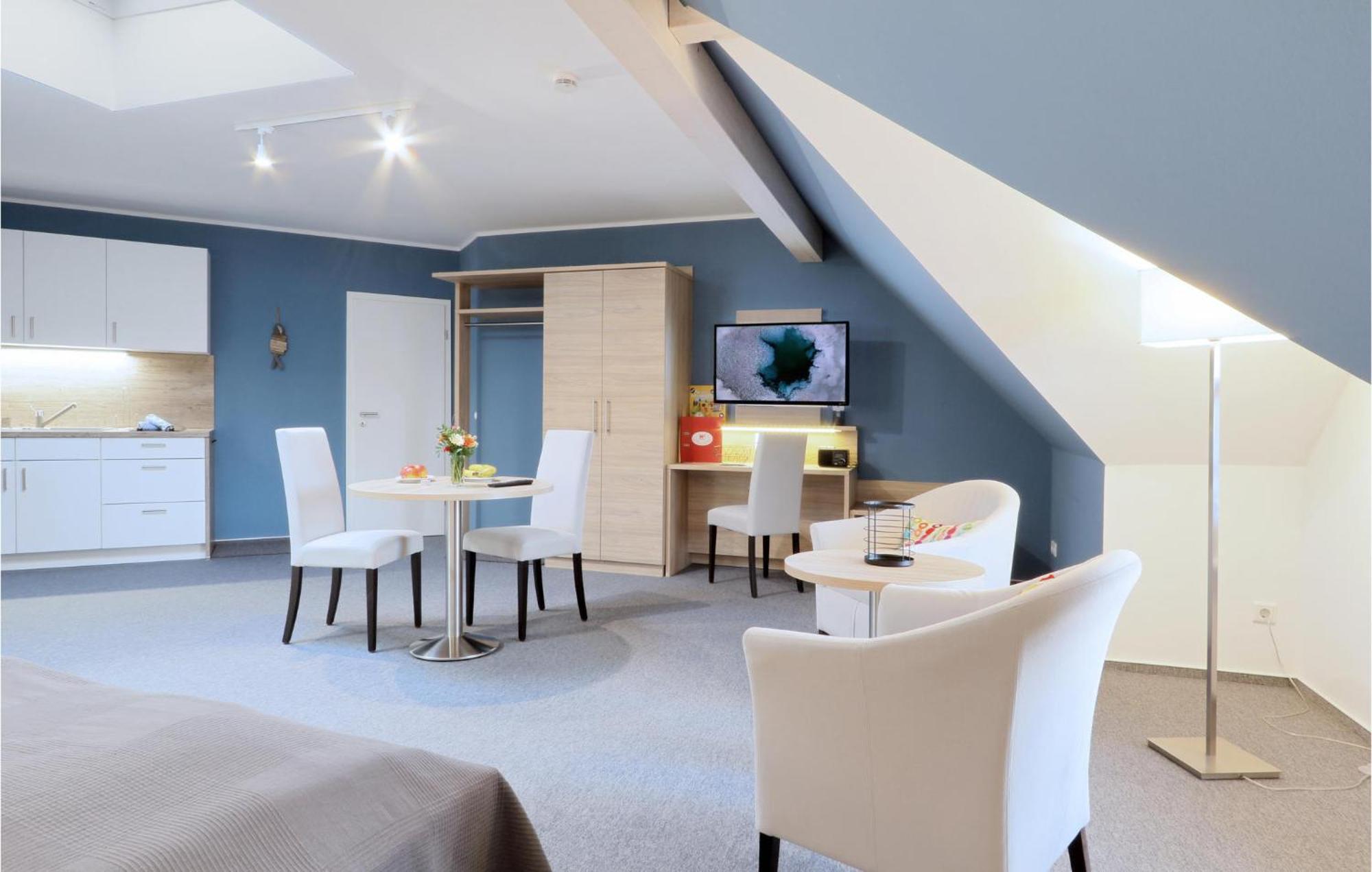 Gorgeous Apartment In Dagebuell With Kitchenette Eksteriør billede